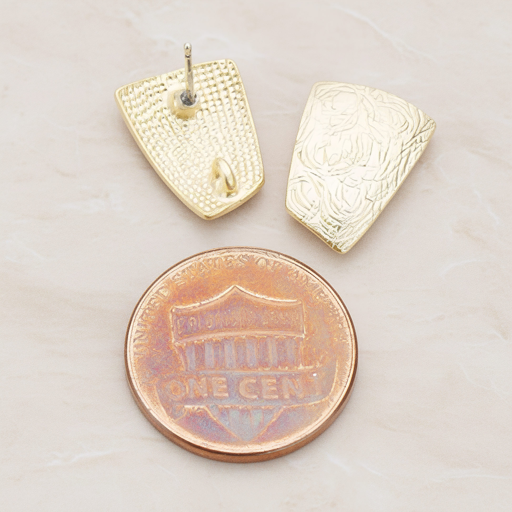 Textured Trapezoid Rectangle Ear Post, 2 Pc - detail view 1 (ER.048)
