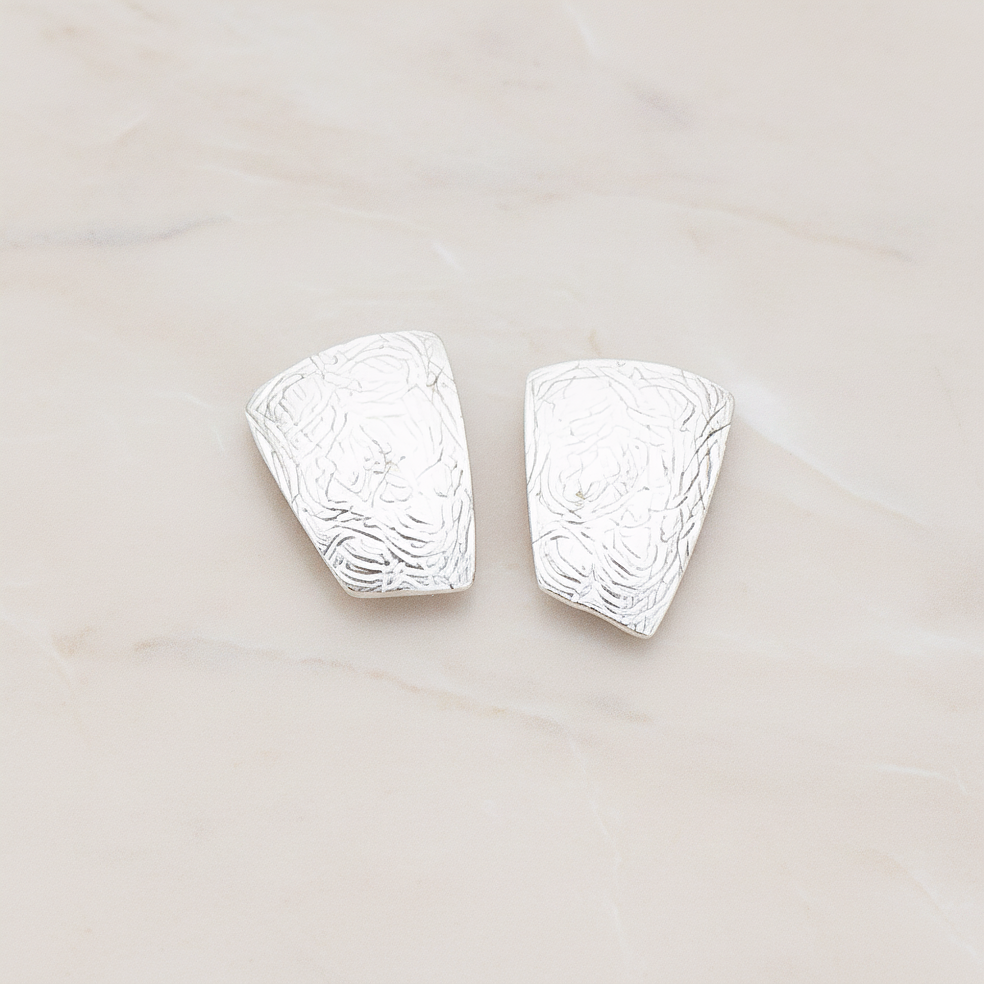 Textured Trapezoid Rectangle Ear Post, 2 Pc - Matte Original Rhodium (ER.048)