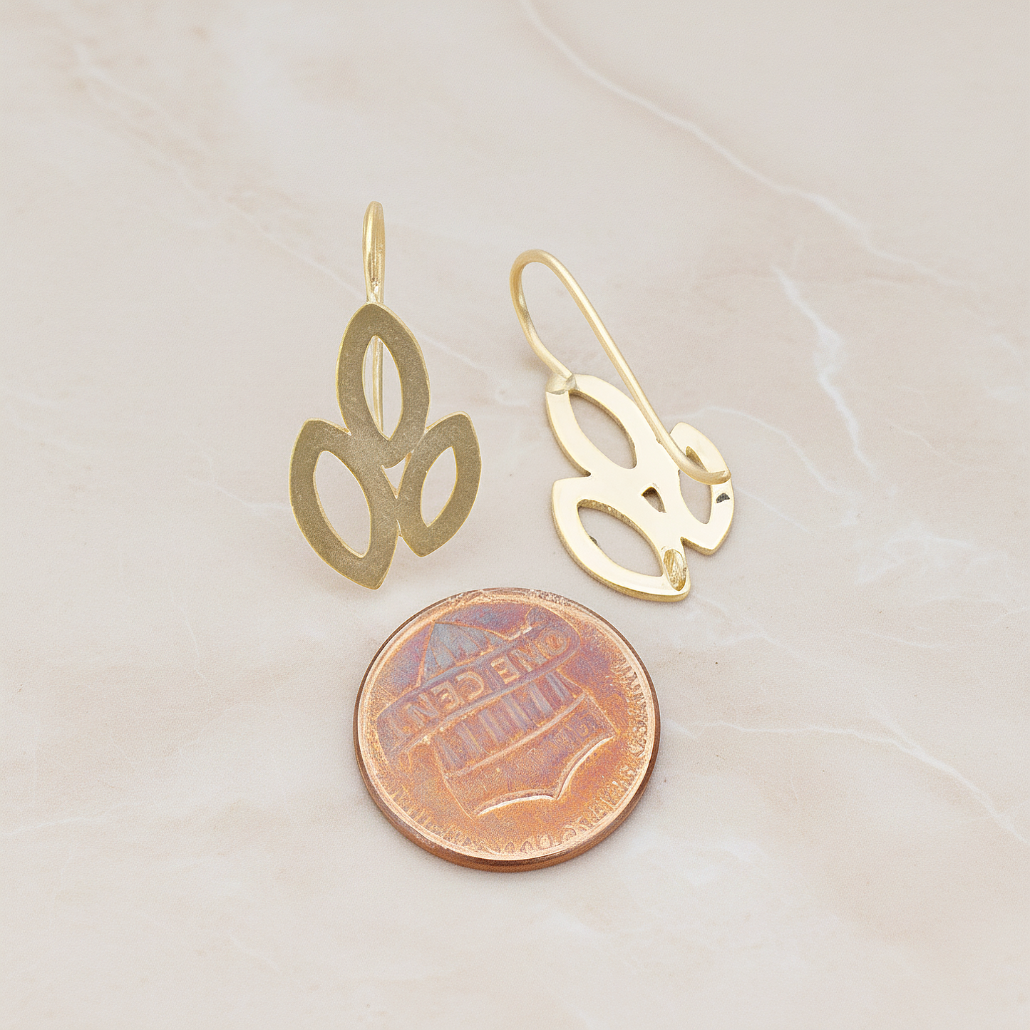 Triple Leaves Earwire, 2 Pc - detail view 1 (ER.091)
