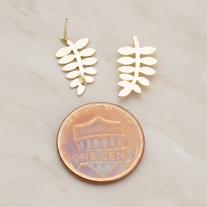 Pine Needles Leaf Ear Post, 2 Pc (ER.127)
