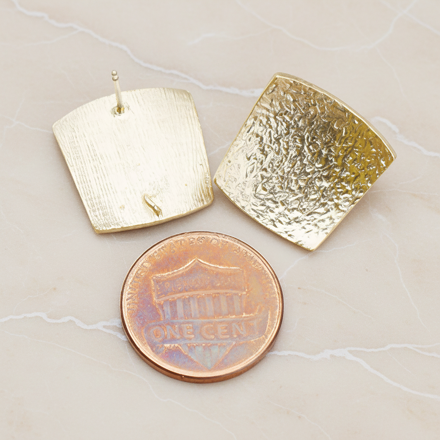 Leather Textured Square Ear Post, 2 Pc (ER.138)