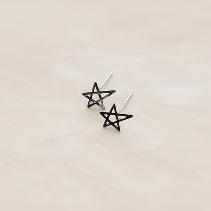 Drawing Star Ear Post, 2 Pc - Glossy Original Rhodium (ER.253)