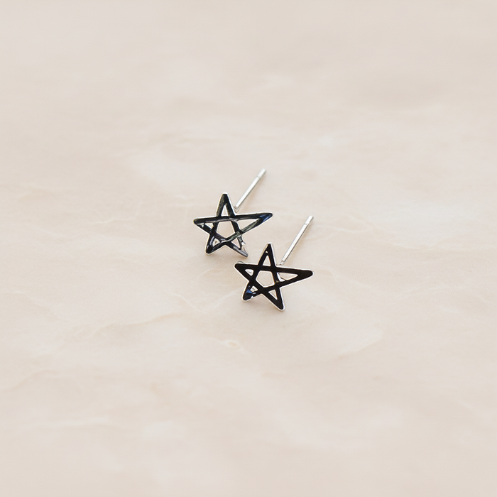 Drawing Star Ear Post, 2 Pc - Glossy Original Rhodium (ER.253)