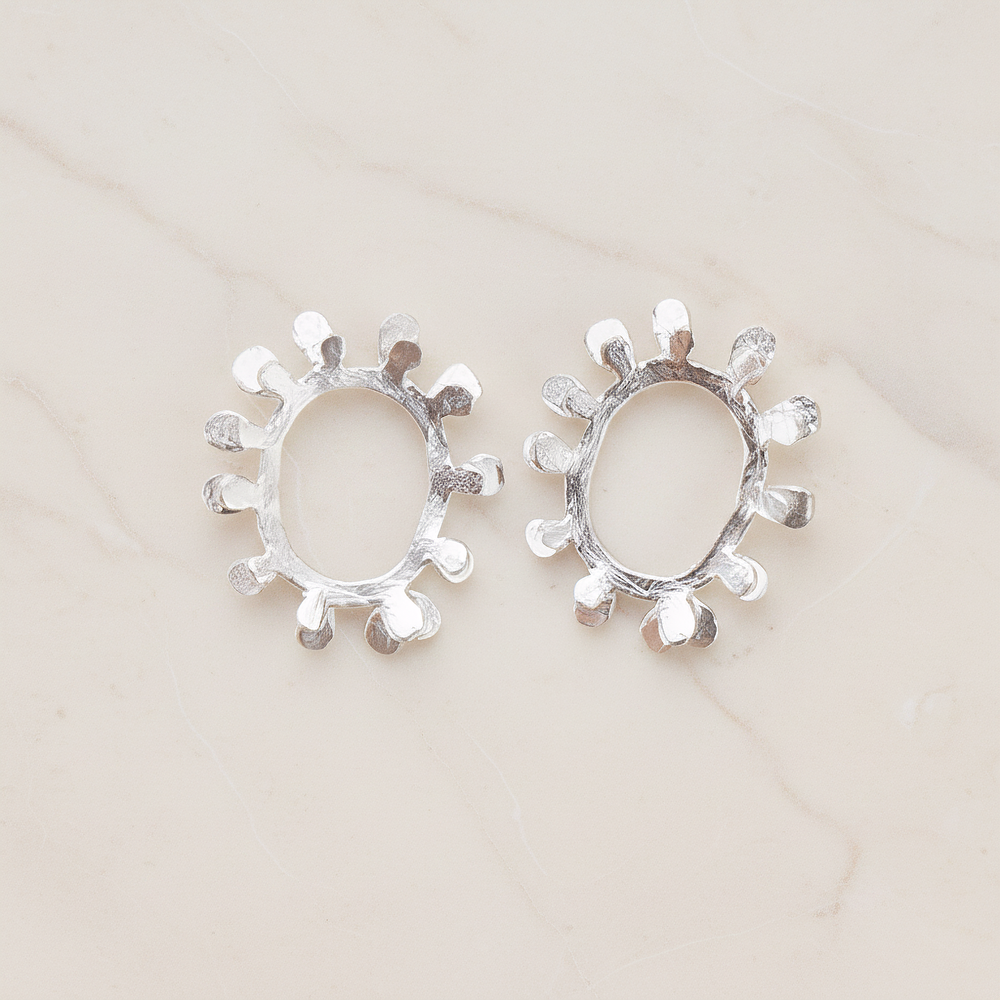 Oval Sun Ear Post, 2 Pc (ER.280)
