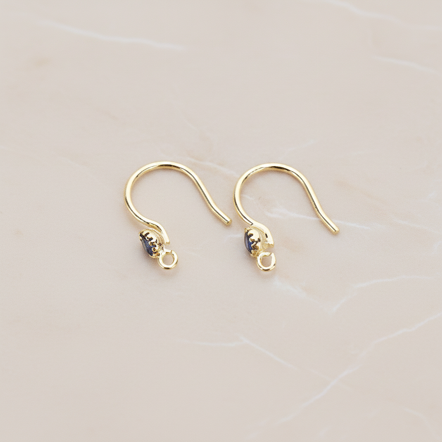 Crystal Setting French Round Ear Wire, 2 Pc - Glossy Gold Montana (ER.300)