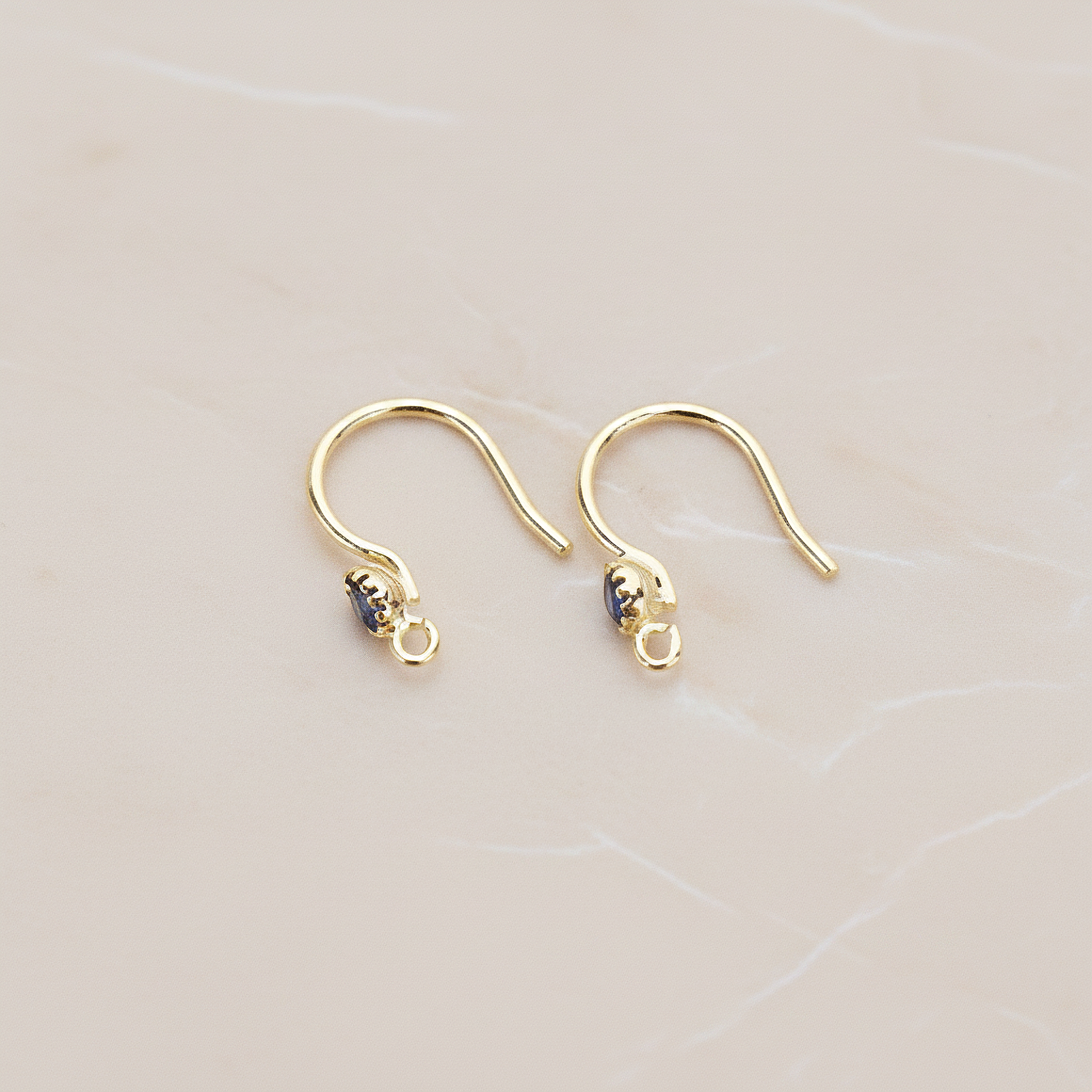 Crystal Setting French Round Ear Wire, 2 Pc - Glossy Gold Montana (ER.300)