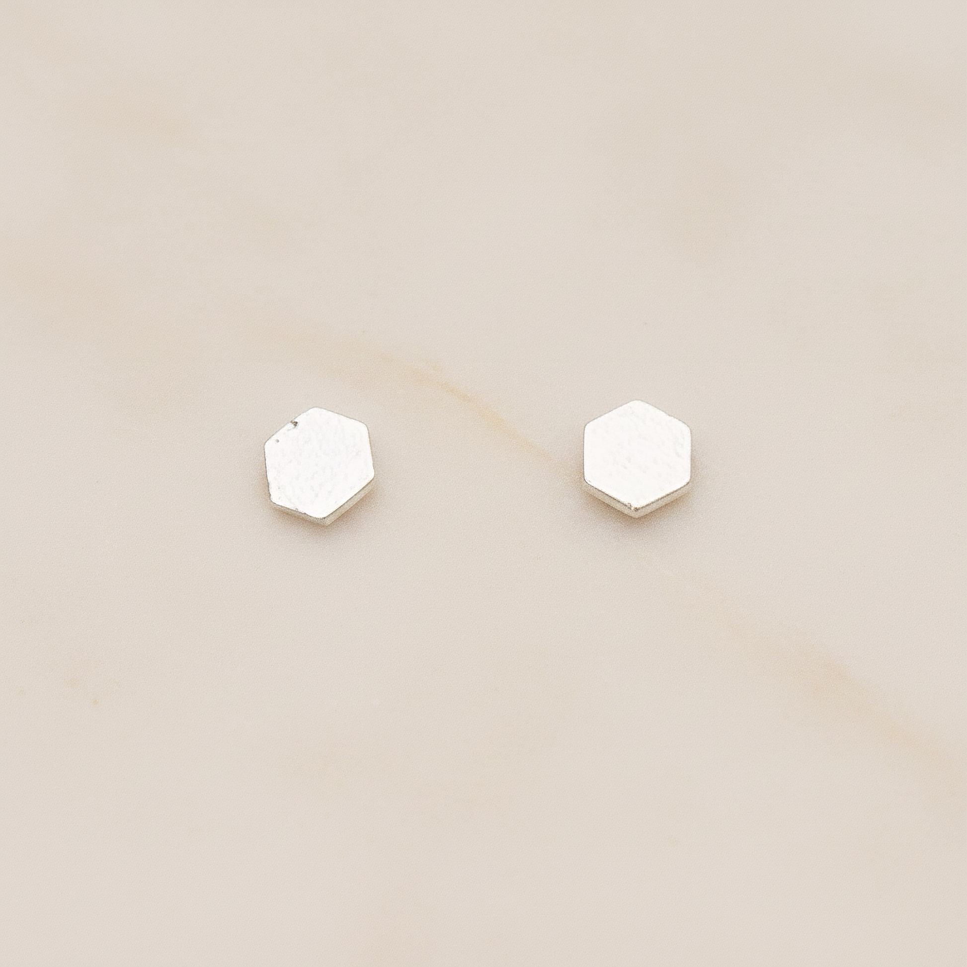 Satin Brushed Mini Star Ear Post, 2 Pc - Glossy Original Rhodium (ER.351-05)