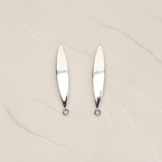 Slightly Curved Simple Skinny Oval Eye Ear Post, 2 Pc (ER.375)