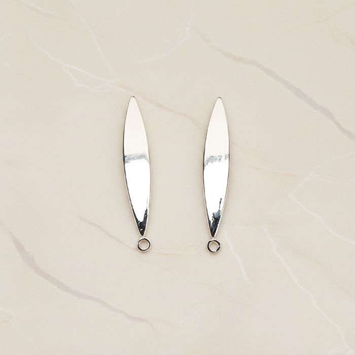 Slightly Curved Simple Skinny Oval Eye Ear Post, 2 Pc (ER.375)