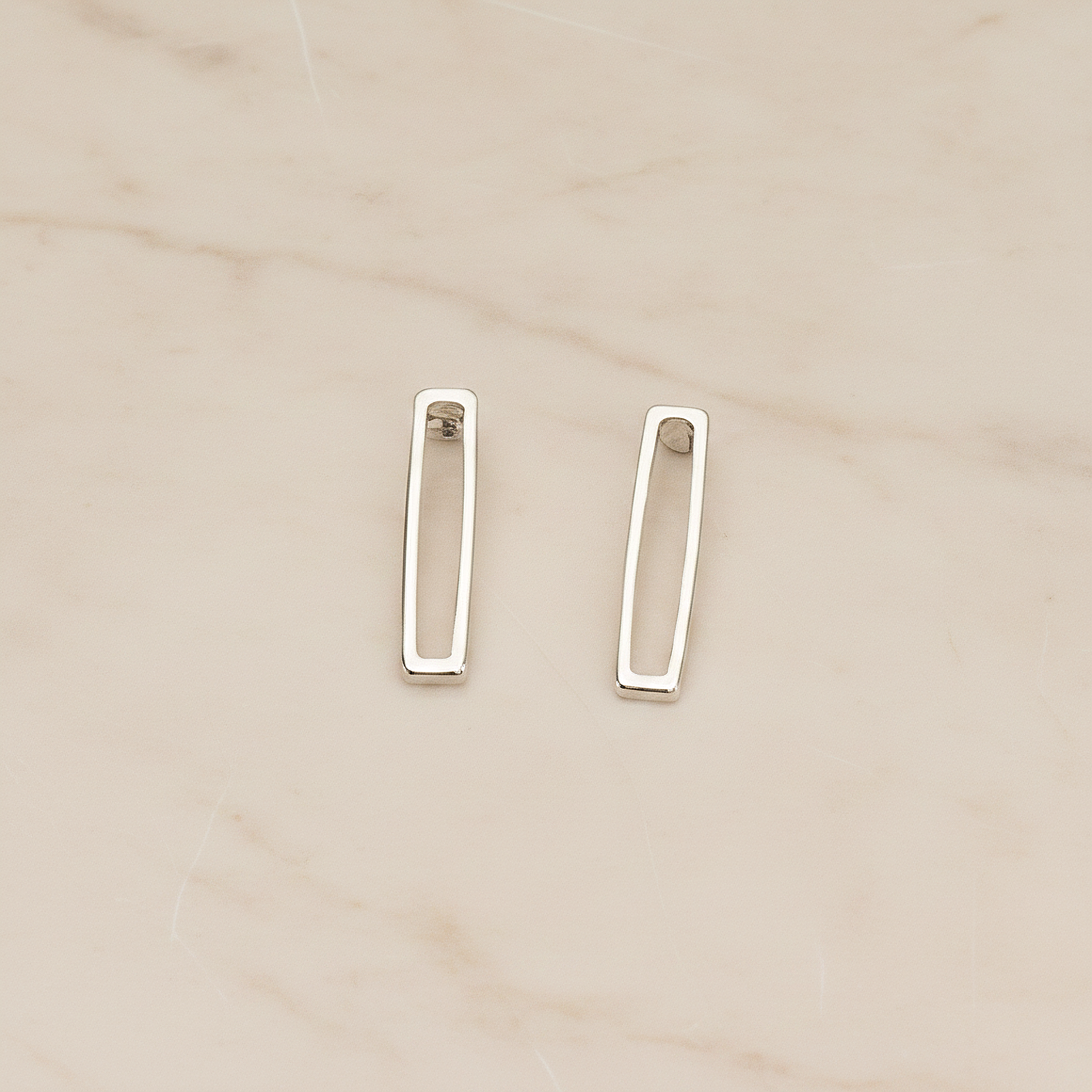 Flattened Rectangle Mini Brick Link Ear Post, 2 Pc - Glossy Original Rhodium (ER.379)