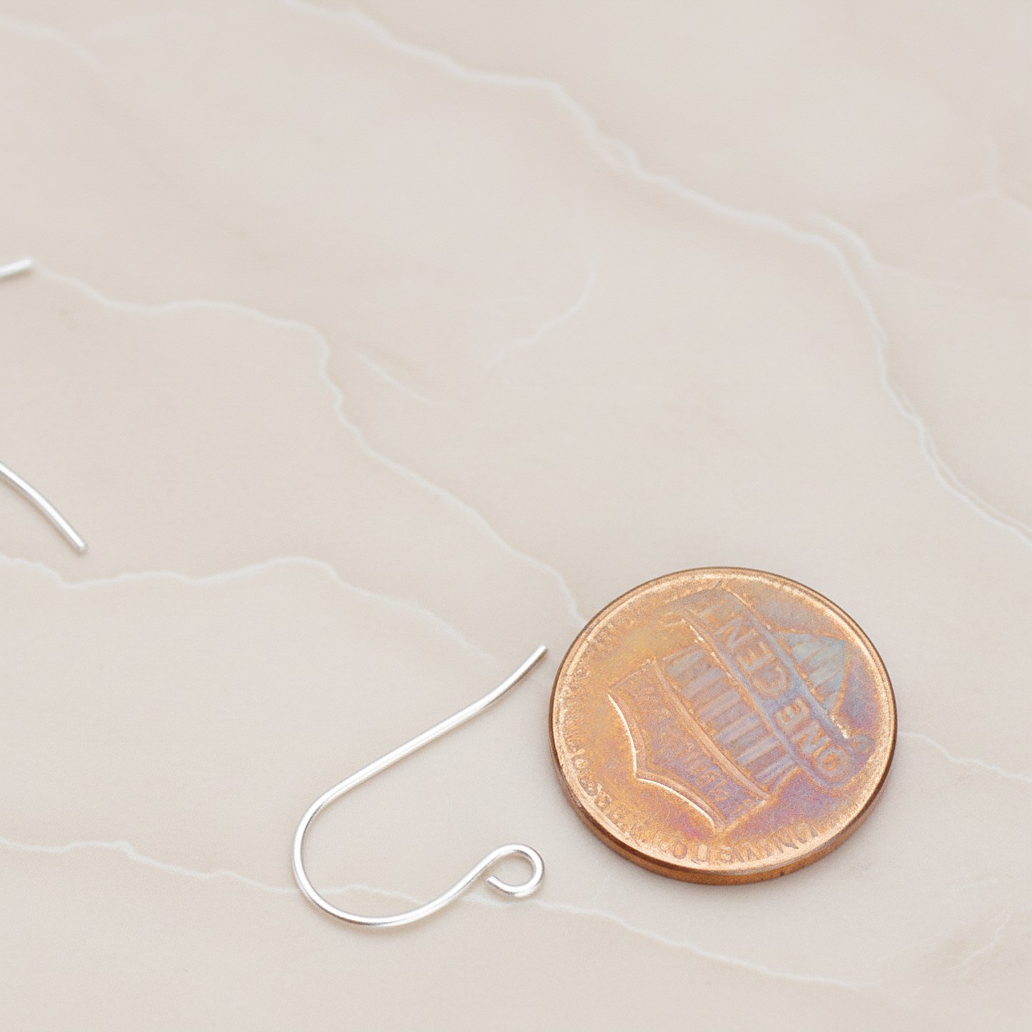 French Earwire, 10 Pc (ER.650)