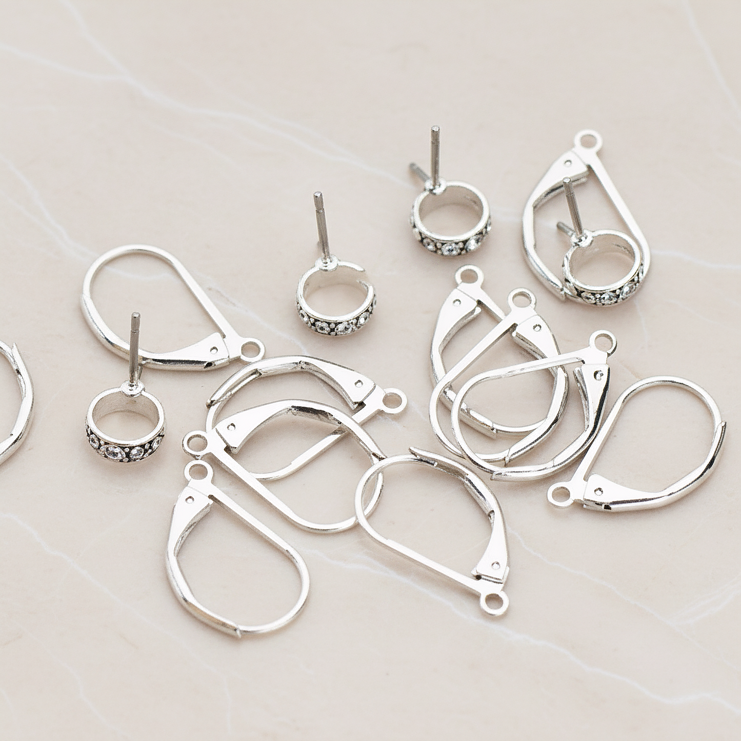 Large Leverback Ear Hook, 8 Pc (ER.658-02)