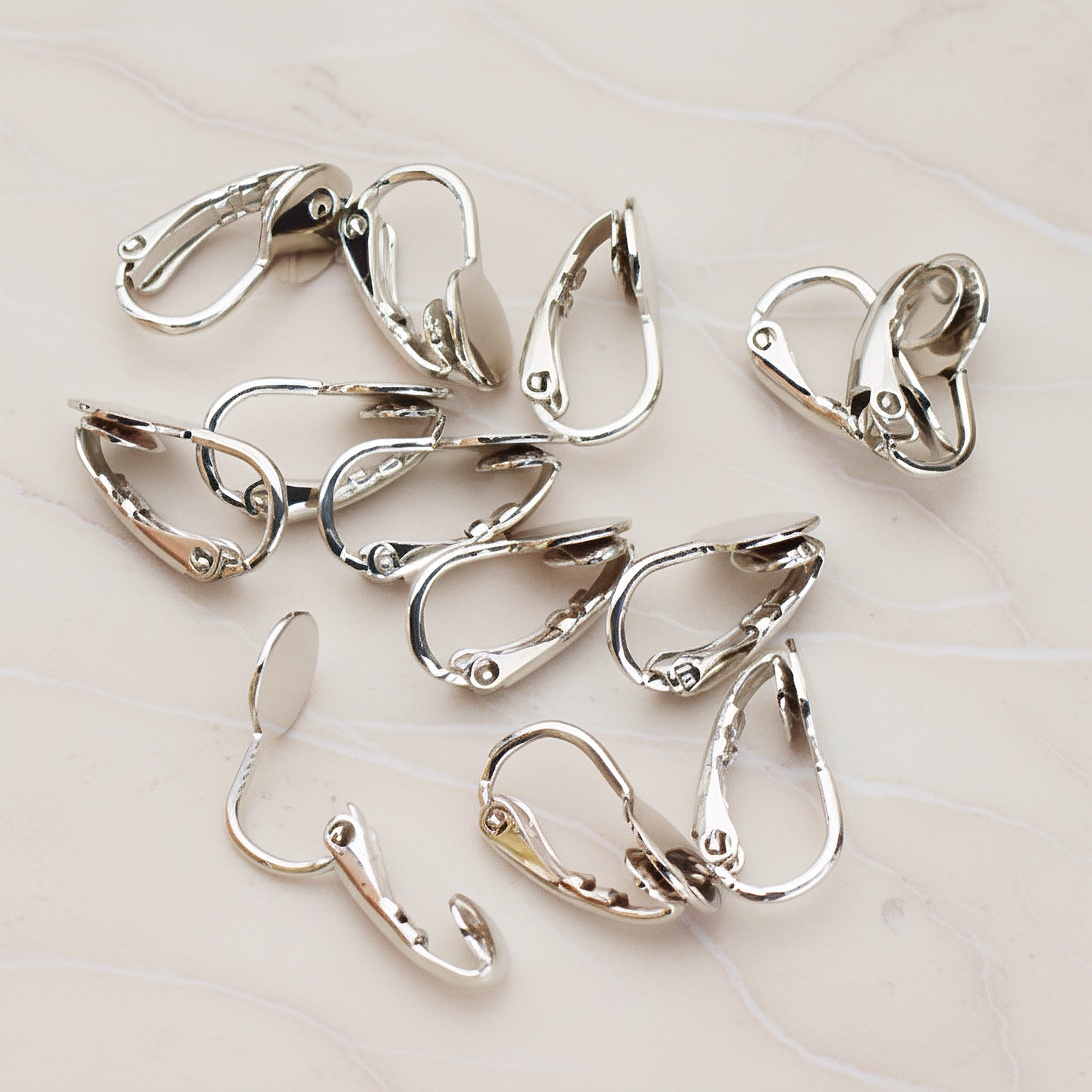 Clip-On Pad Earring Finding for Non-Pierced Ears, 8 Pc - Glossy Original Rhodium (ER.669-01)