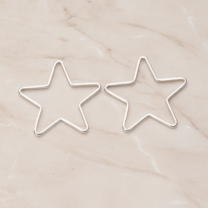 18mm Star Link Pendant, 4 Pc on warm marble background (PD.1008-02)