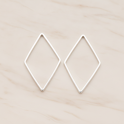 Large Diamond Shaped Link Pendant, 4 Pc on warm marble background (PD.1025-02)