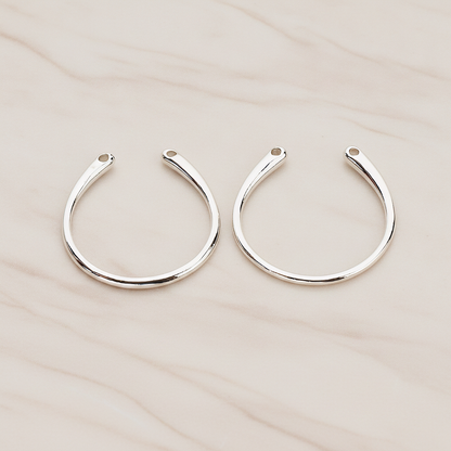 Round Circle Pendant, 2 Pc on warm marble background (PD.1048)