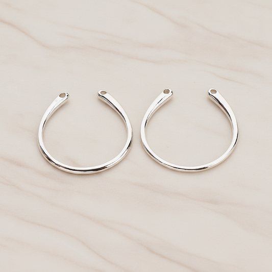 Round Circle Pendant, 2 Pc on warm marble background (PD.1048)