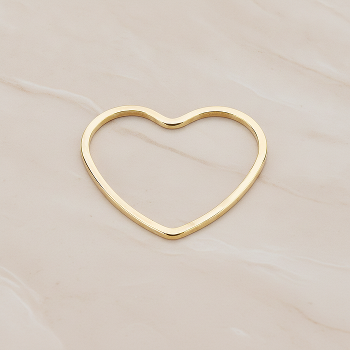 Heart Shaped Link Pendant, 4 Pc on warm marble background (PD.1060)