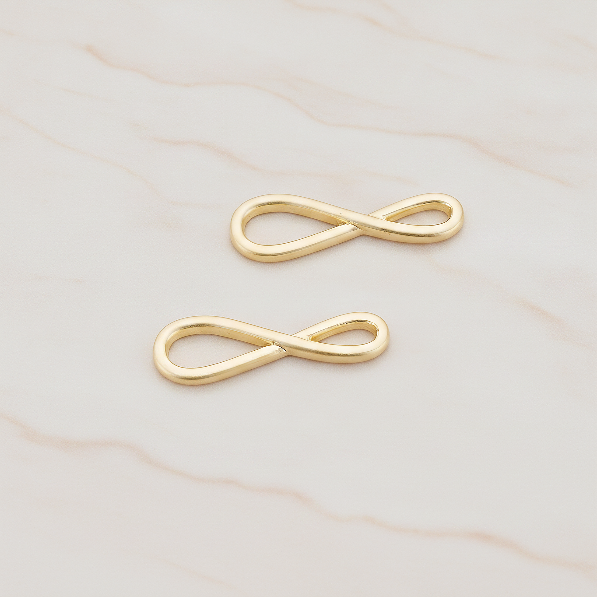Simple Infinity Pendant, 2 Pc on warm marble background (PD.1108)