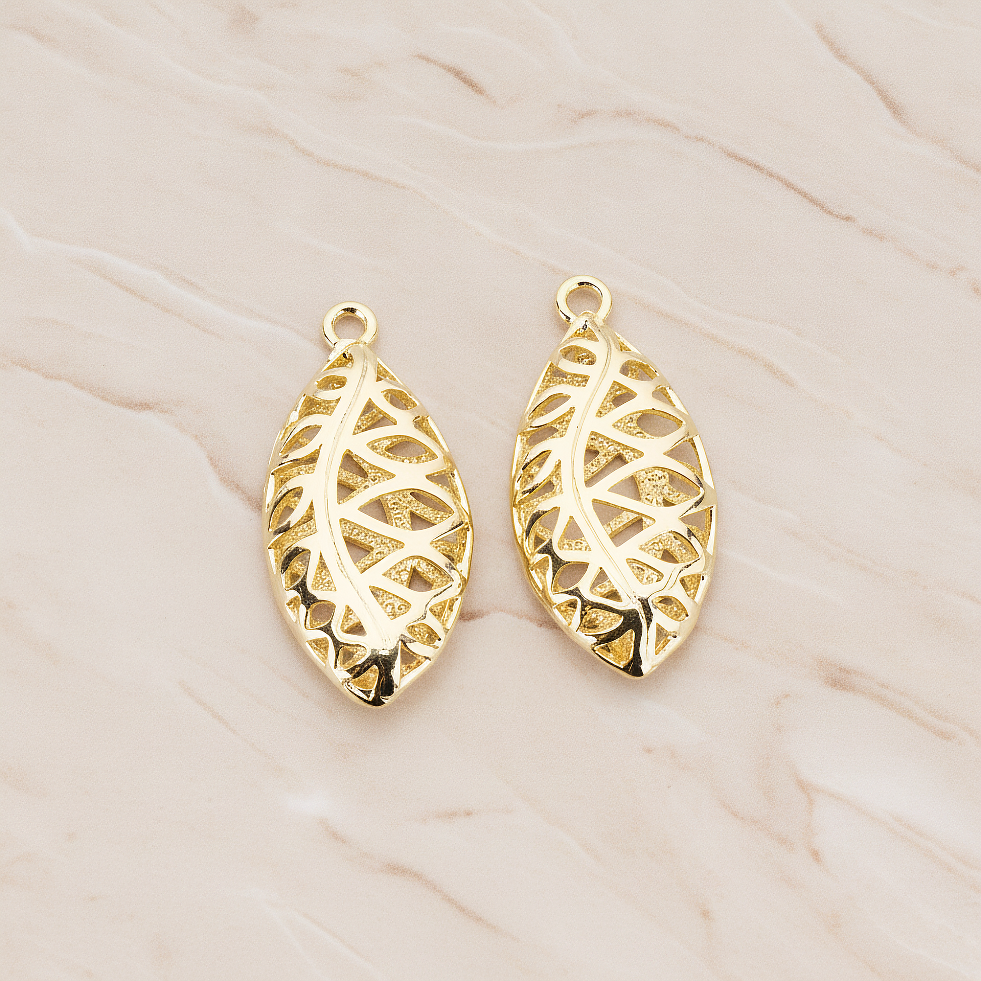 Scaled 3D Oval Pendant, 2 Pc on warm marble background (PD.110)