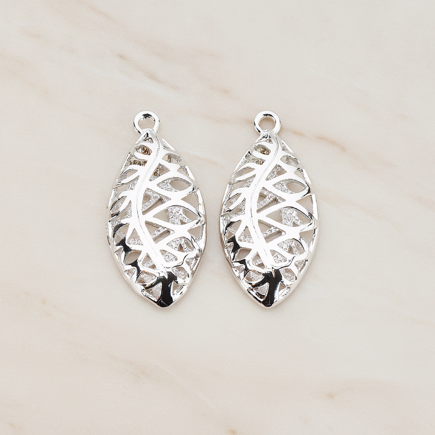 Scaled 3D Oval Pendant, 2 Pc on warm marble background (PD.110)