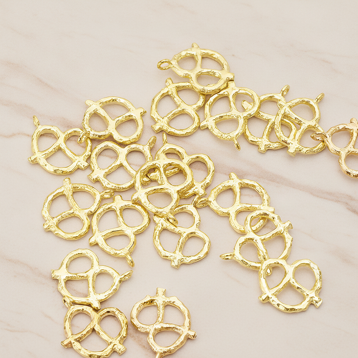 Pretzel Pendant, 2 Pc on warm marble background (PD.1198)