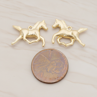 Stallion Horse Pendant, 2 Pc on warm marble background (PD.1209)