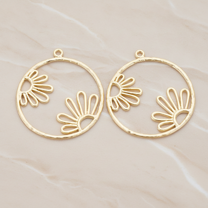 Round Sunflower Pattern Pendant, 2 Pc on warm marble background (PD.1214)
