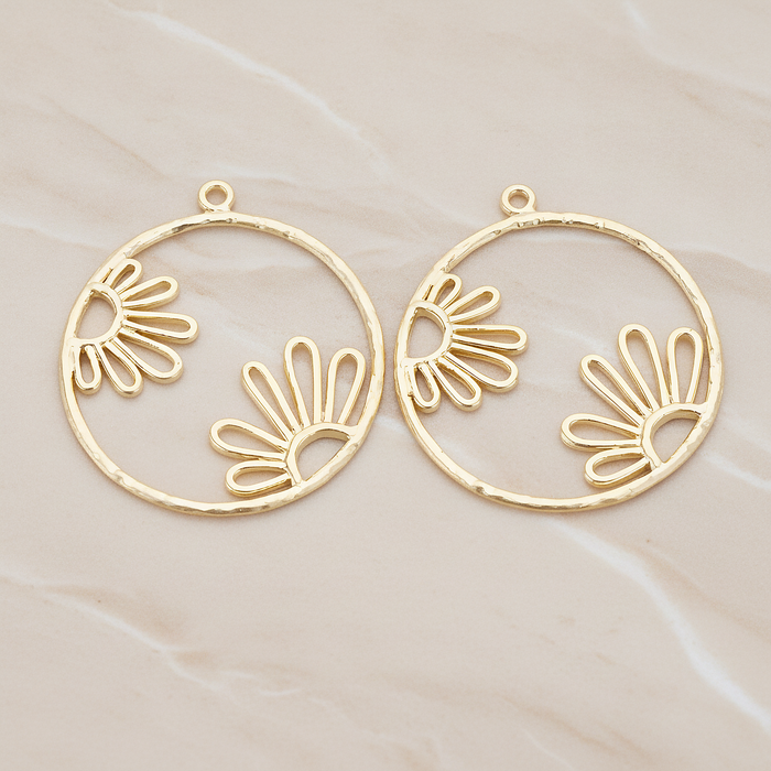 Round Sunflower Pattern Pendant, 2 Pc on warm marble background (PD.1214)