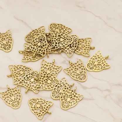 Leopard Mask Pendant, 2 Pc on warm marble background (PD.1369)