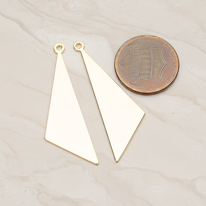 Simple Flat Metal Pad Triangle Pendant, 2 Pc on warm marble background (PD.1419)