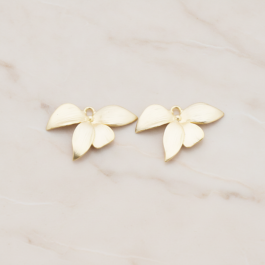 LARGE Piece Quadruple Flower Pendant, 2 Pc on warm marble background (PD.148-01)