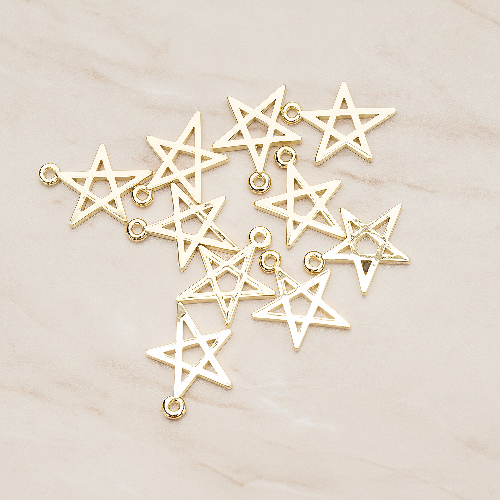 Simple Drawing Star Link Charm Pendant, 2 Pc on warm marble background (PD.1481)