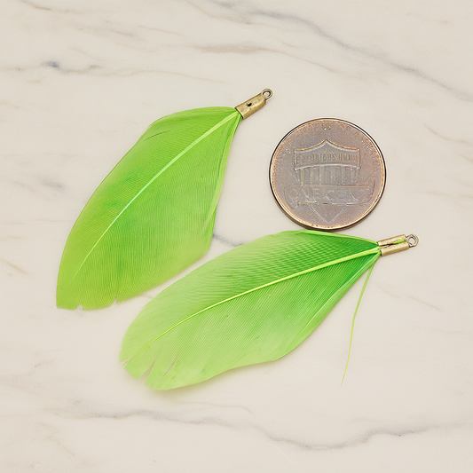 Simple Artificiality Feather Pendant, 2 Pc on warm marble background (PD.1492-02)