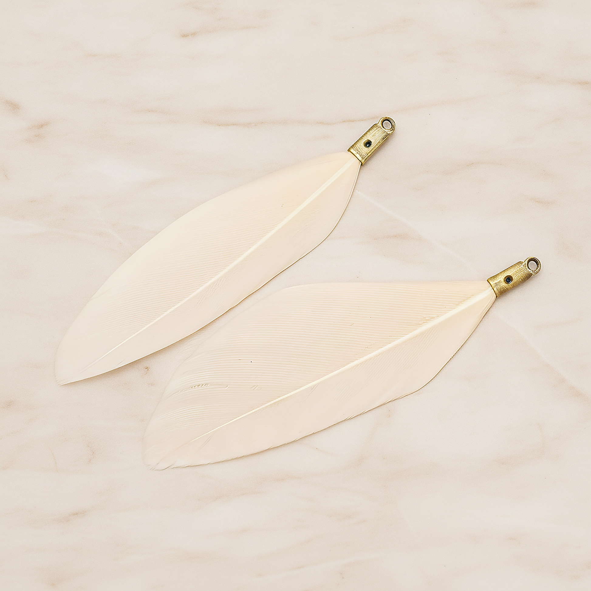 Simple Artificiality Feather Pendant, 2 Pc on warm marble background (PD.1492-02)