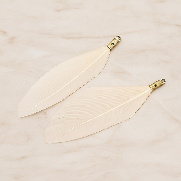 Simple Artificiality Feather Pendant, 2 Pc on warm marble background (PD.1492-02)