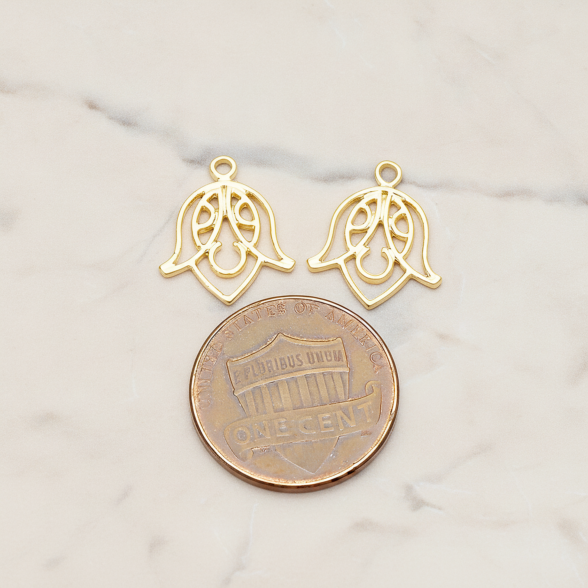 Flat Tulip Silhouette Flower Pendant, 2 Pc on warm marble background (PD.1513)