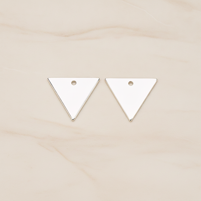 Simple Triangle Flag Banner Tag Charm Pendant, 2 Pc on warm marble background (PD.1559-01)
