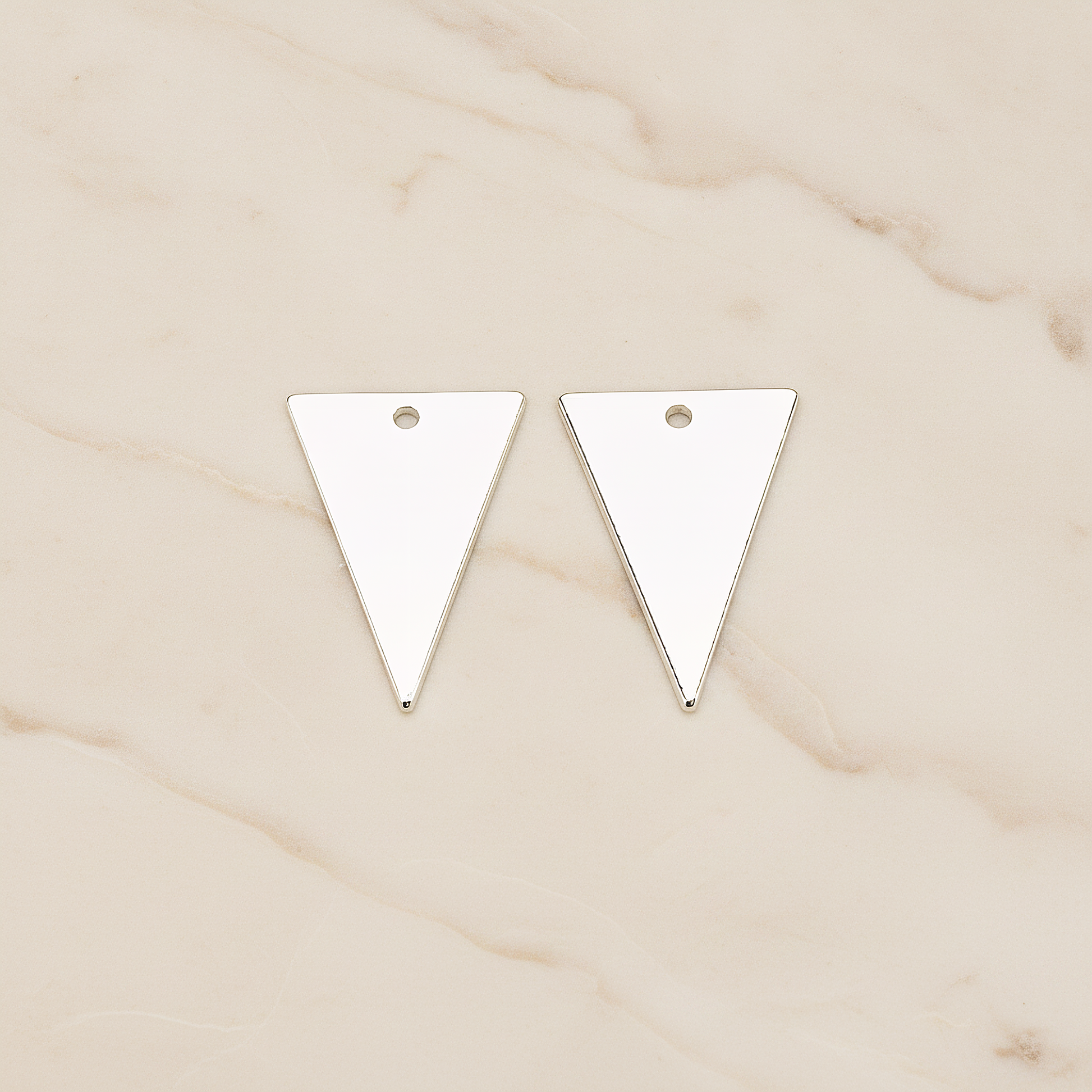 Simple Long Triangle Flag Banner Tag Charm Pendant, 2 Pc on warm marble background (PD.1559-02)