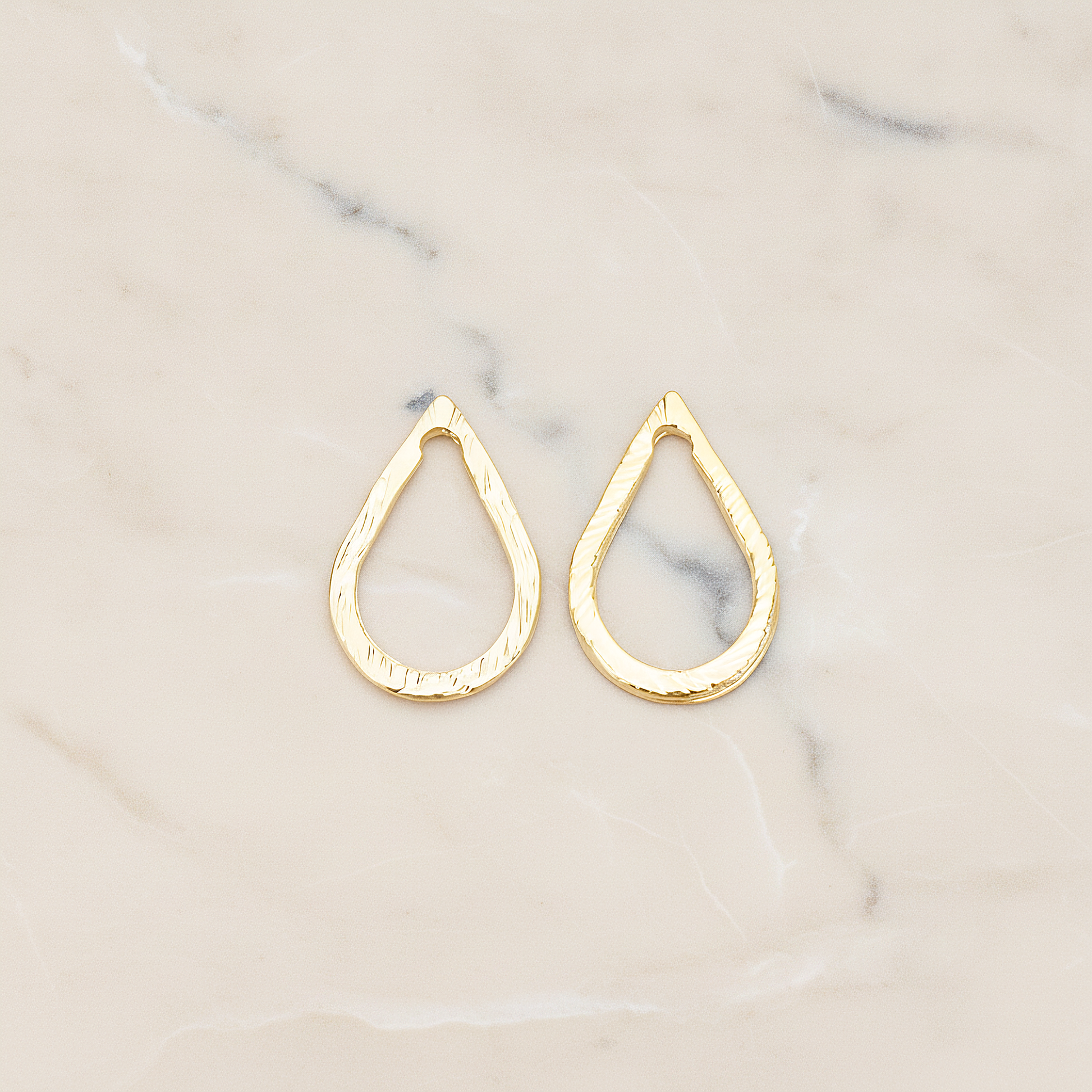 Slash Textured Teardrop Small Link Pendant, 2 Pc on warm marble background (PD.1624-01)