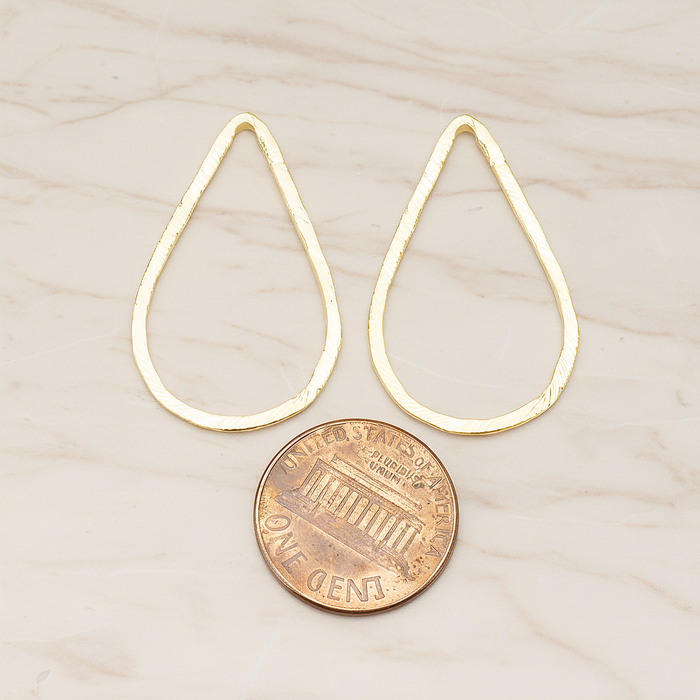 Slash Textured Teardrop Large Link Pendant, 2 Pc on warm marble background (PD.1624-03)