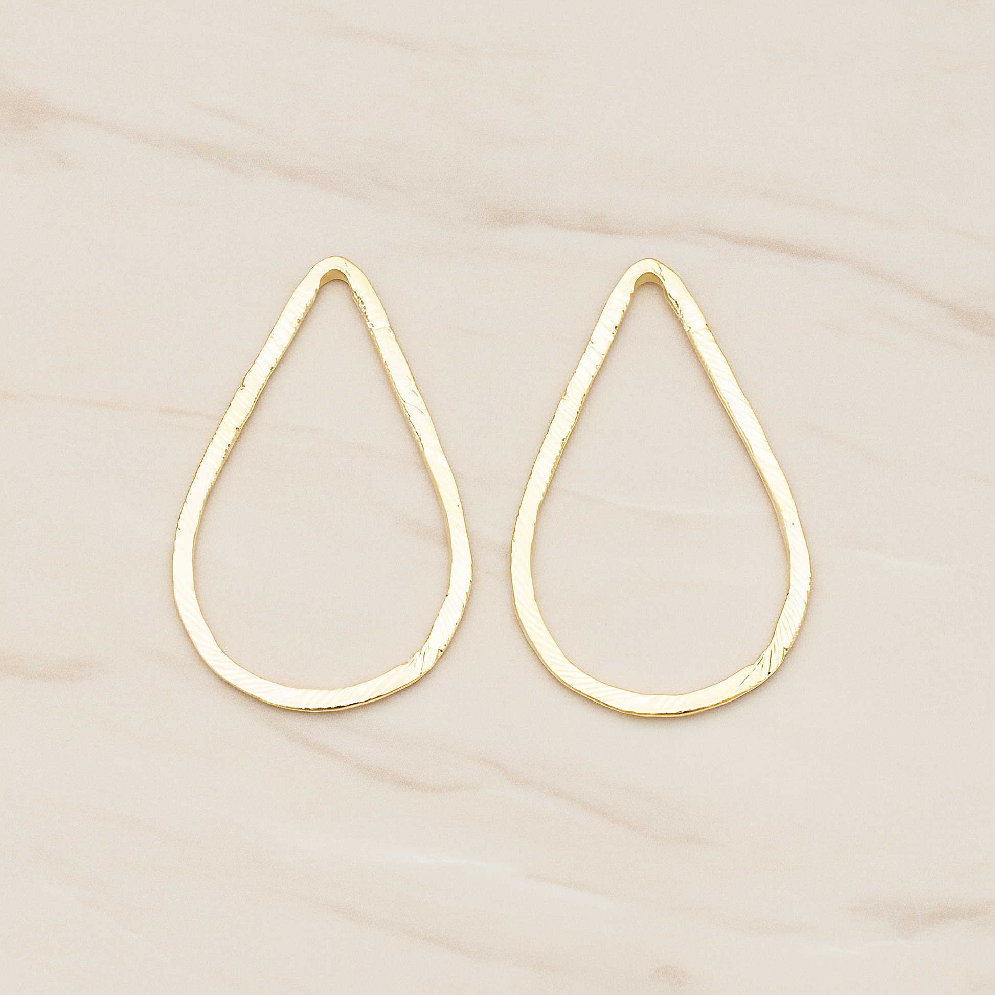 Slash Textured Teardrop Large Link Pendant, 2 Pc on warm marble background (PD.1624-03)