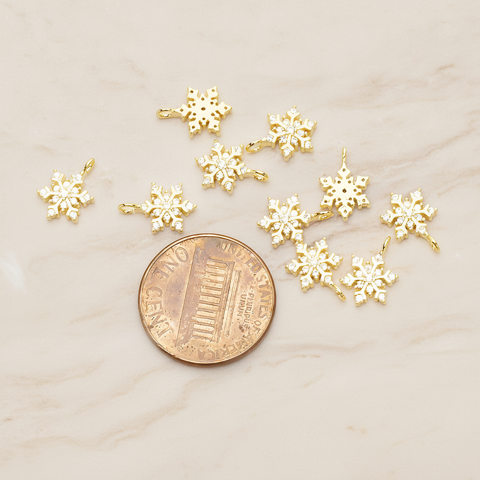Snowflake Cubic Setting Pendant, 2Pc on warm marble background (PD.1631-01)