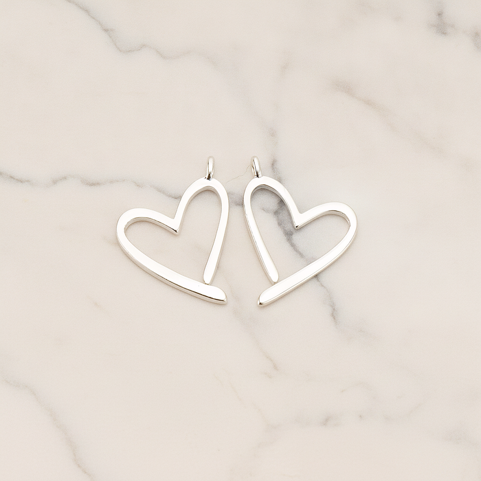 Animated Heart Link Pendant, 2Pc on warm marble background (PD.1738)