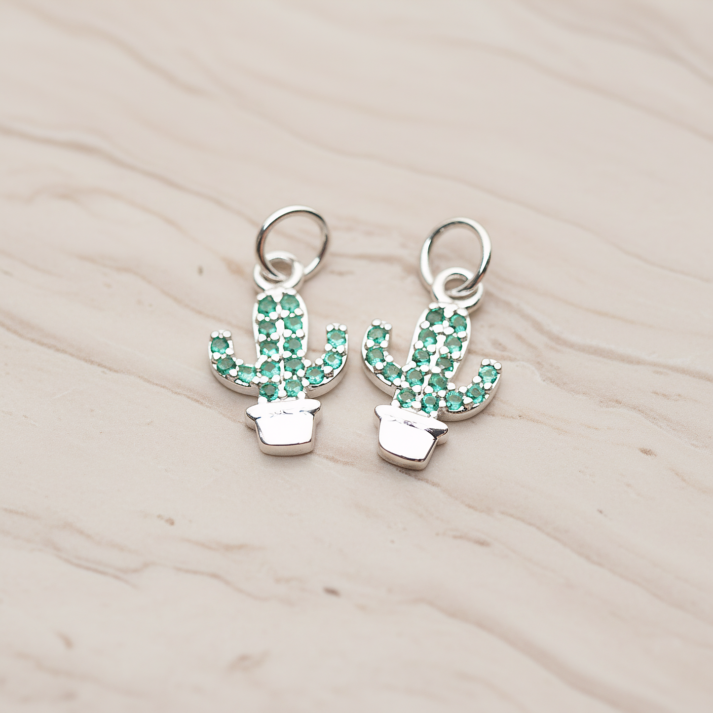 Cubic Cutie Cactus Pendant, 1 Pc on warm marble background (PD.1792)