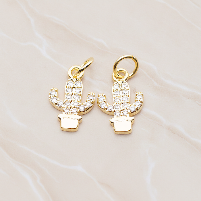 Cubic Cutie Cactus Pendant, 1 Pc on warm marble background (PD.1792)