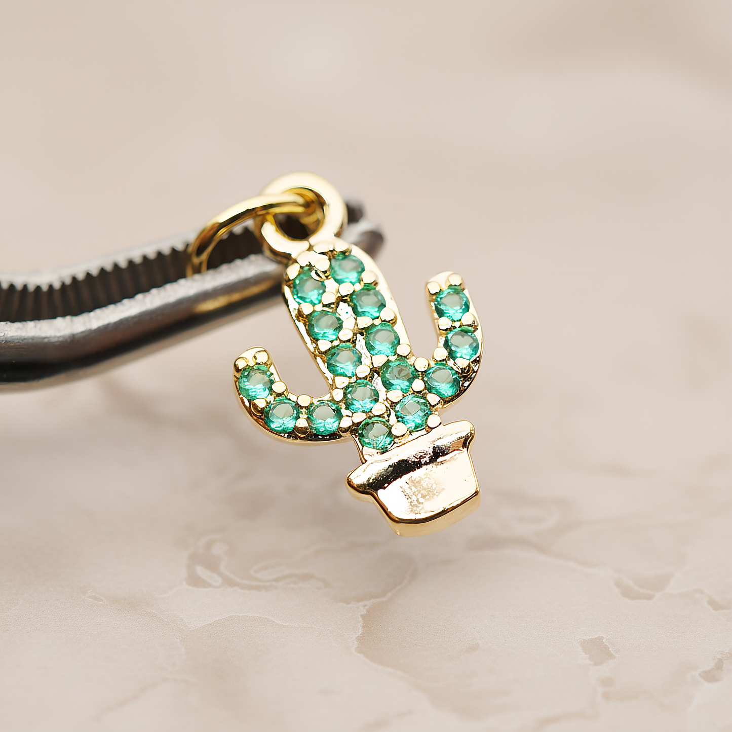 Cubic Cutie Cactus Pendant, 1 Pc on warm marble background (PD.1792)