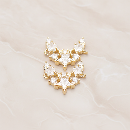 Star Round Cubic Pendant, 1 Pc on warm marble background (PD.1795)