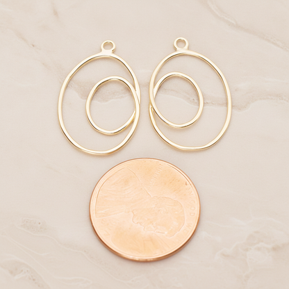 Line Two Oval Pendant, 2 Pc on warm marble background (PD.1803)