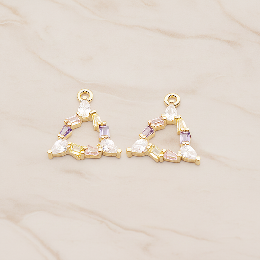 Small Triangle Cubic Pendant, 1 Pc on warm marble background (PD.1844)
